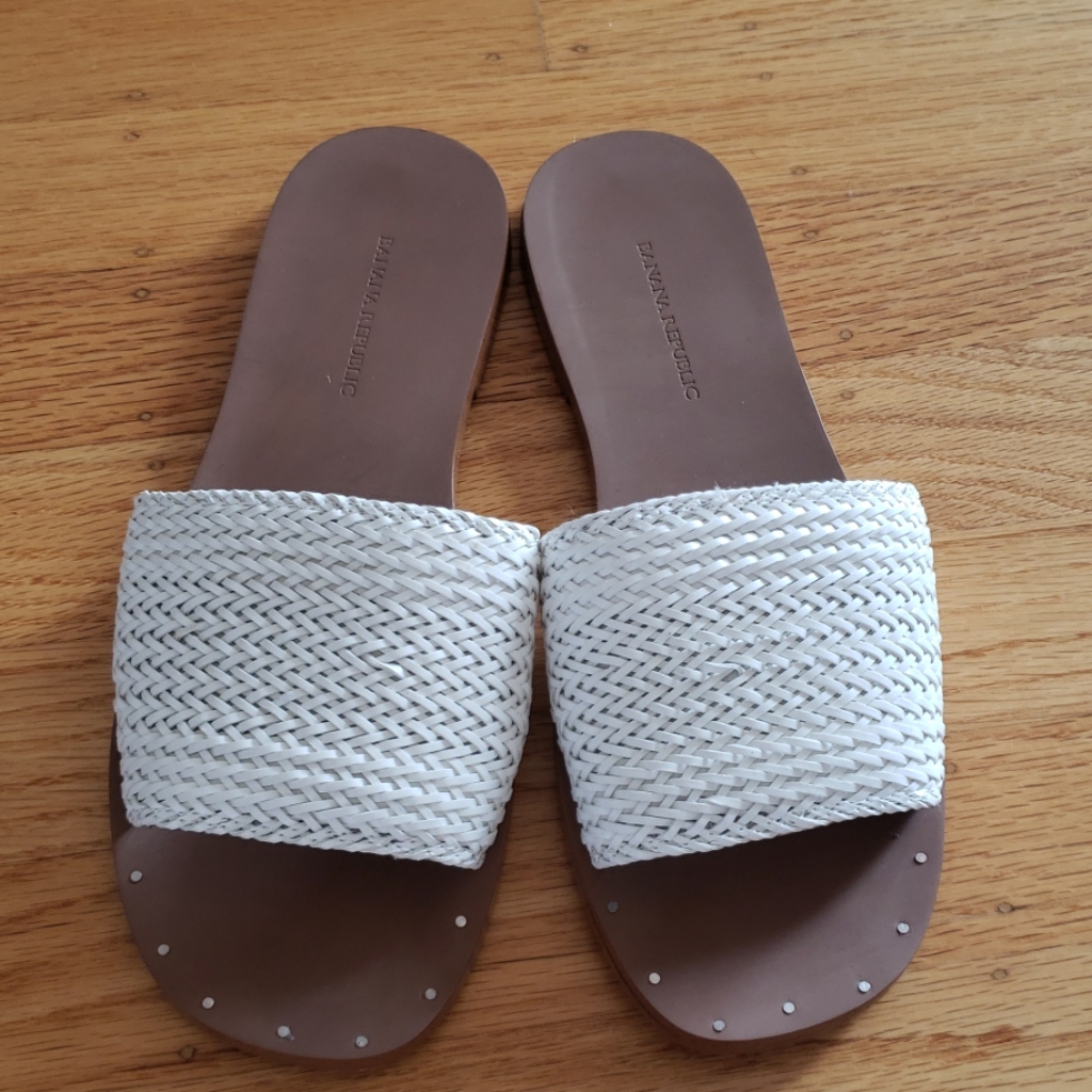 Brand New Banana Republic Slides
